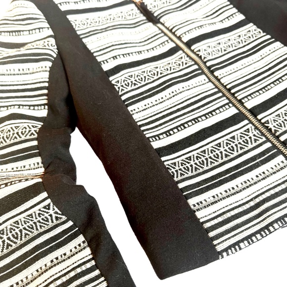 Black & White Modern Bohemian Print Blazer - Picture 2 of 4